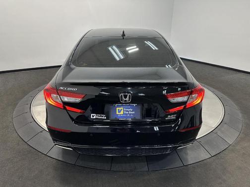 2019 Honda Accord Touring 2.0T