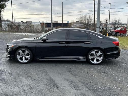 2019 Honda Accord Touring 2.0T