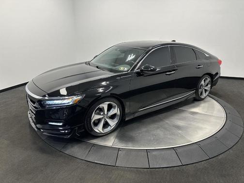 2019 Honda Accord Touring 2.0T