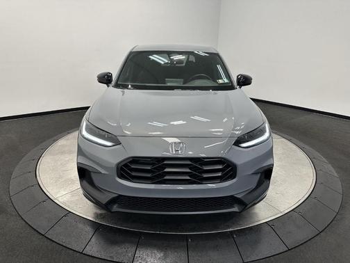 Urban Gray Pearl 2025 Honda HR-V Sport