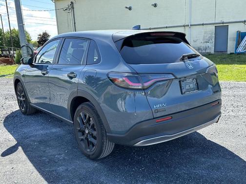 Pearl 2025 Honda HR-V Sport