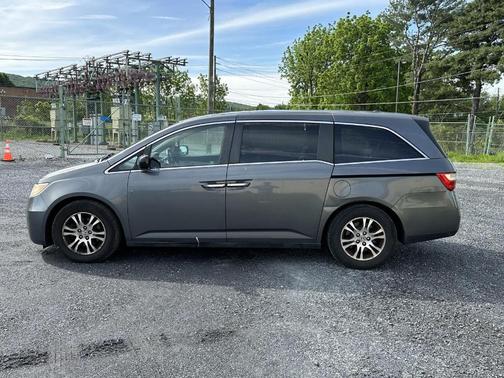 Celestial Blue Metallic 2011 Honda Odyssey EX-L