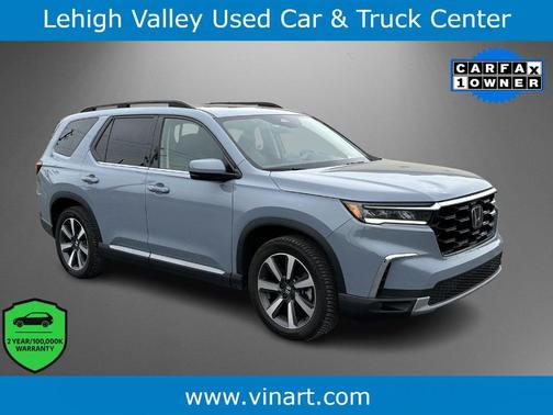 Sonic Gray Pearl 2024 Honda Pilot Touring