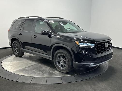 2023 Honda Pilot TrailSport