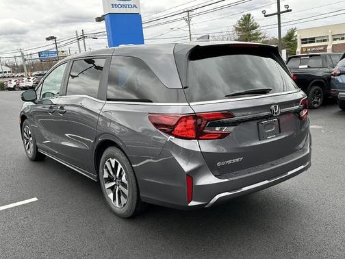 Modern Steel Metallic 2026 Honda Odyssey EX-L