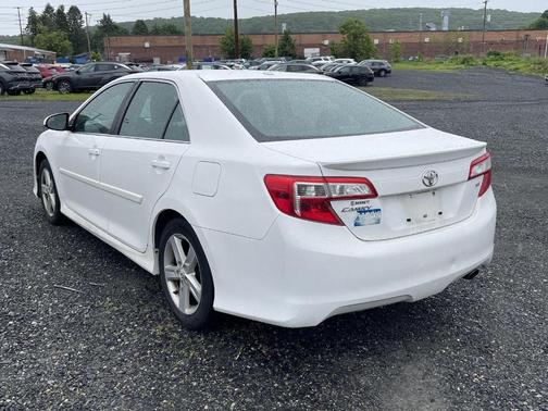 2013 Toyota Camry SE