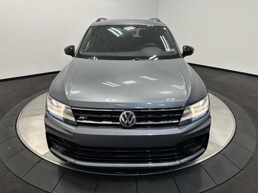 2021 Volkswagen Tiguan 2.0T SE R-Line Black