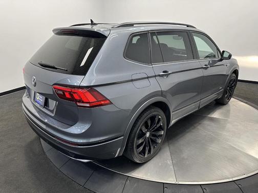 2021 Volkswagen Tiguan 2.0T SE R-Line Black