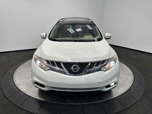 2011 Nissan Murano LE