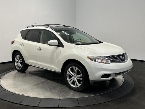 2011 Nissan Murano LE