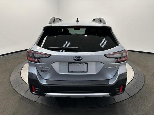 Ice Silver Metallic 2020 Subaru Outback Limited