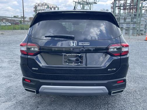 2025 Honda Pilot Elite