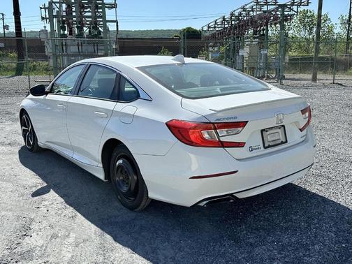 Platinum White Pearl 2019 Honda Accord Sport