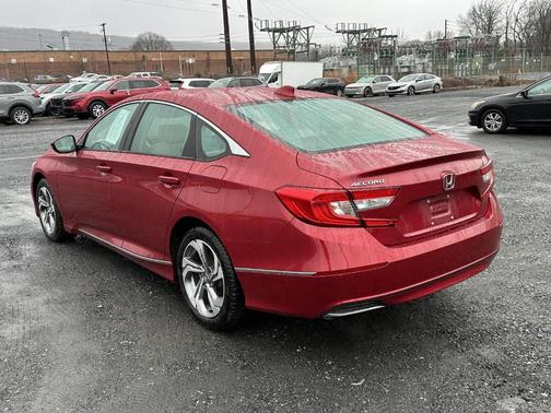 Radiant Red Metallic 2018 Honda Accord EX-L