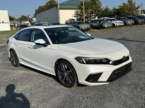 2022 Honda Civic Touring