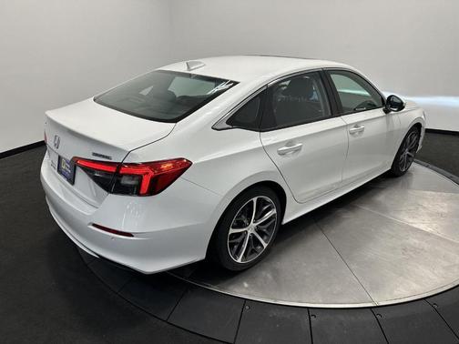2022 Honda Civic Touring