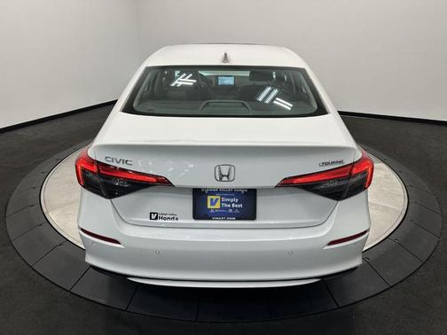 2022 Honda Civic Touring