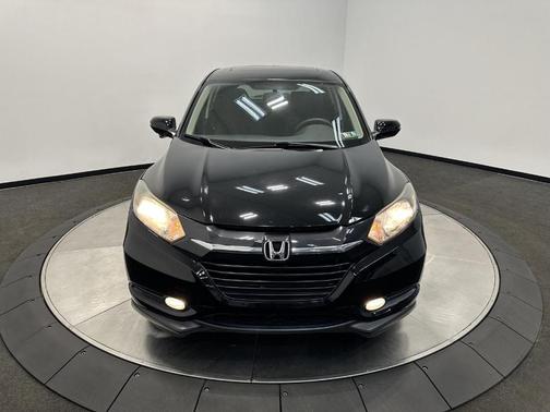 Crystal Black Pearl 2017 Honda HR-V EX
