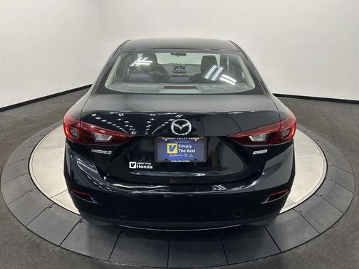 2016 Mazda Mazda3 i Sport