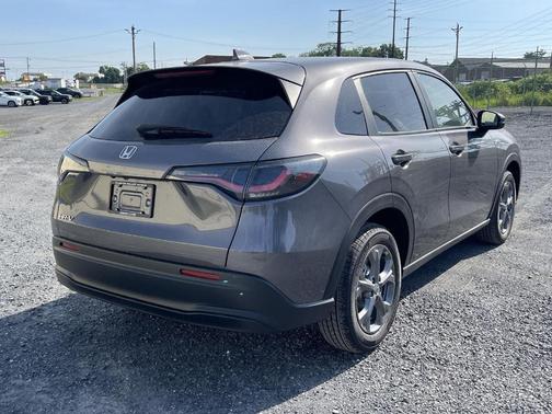 2026 Honda HR-V LX