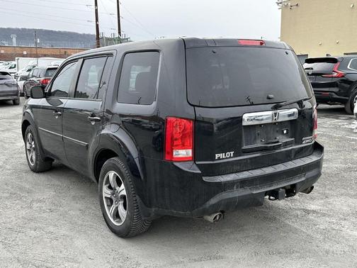2015 Honda Pilot SE