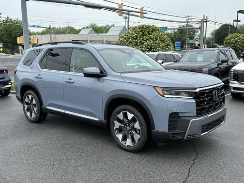 Sonic Gray Pearl 2026 Honda Pilot Elite
