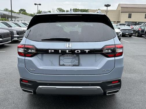 Sonic Gray Pearl 2026 Honda Pilot Elite