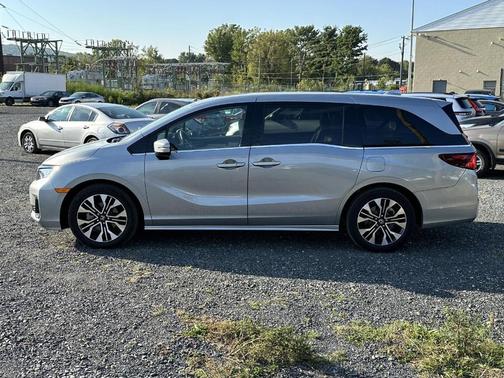 2025 Honda Odyssey Elite