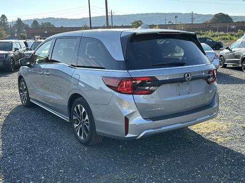 2025 Honda Odyssey Elite