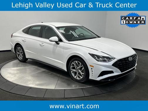 2022 Hyundai SONATA SEL