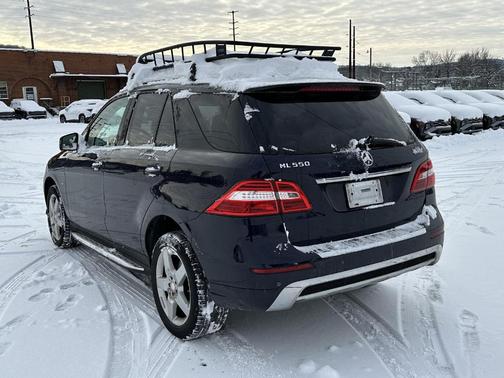 2012 Mercedes-Benz M-Class ML 550 4MATIC