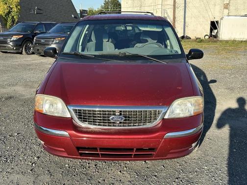 2003 Ford Windstar SE