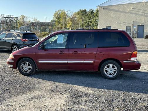 2003 Ford Windstar SE