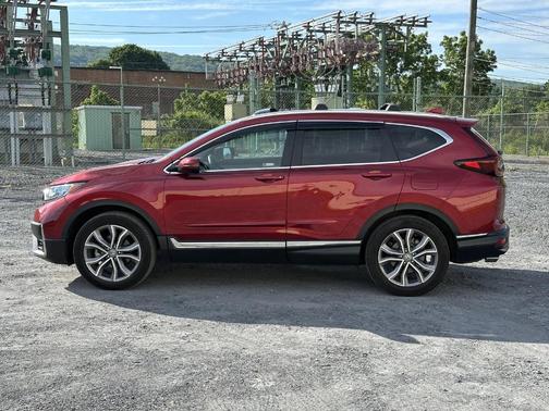 Radiant Red Metallic 2022 Honda CR-V Touring