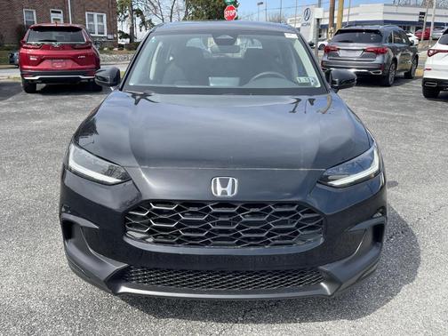 2025 Honda HR-V LX