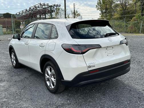 2025 Honda HR-V LX