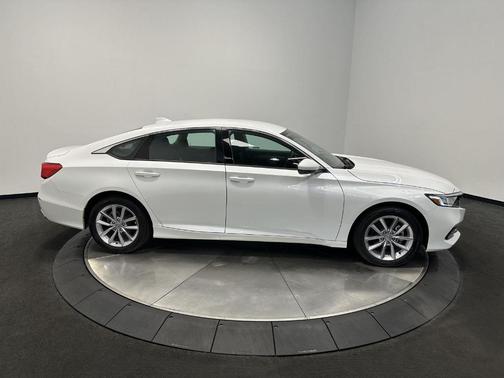 2022 Honda Accord LX 1.5T