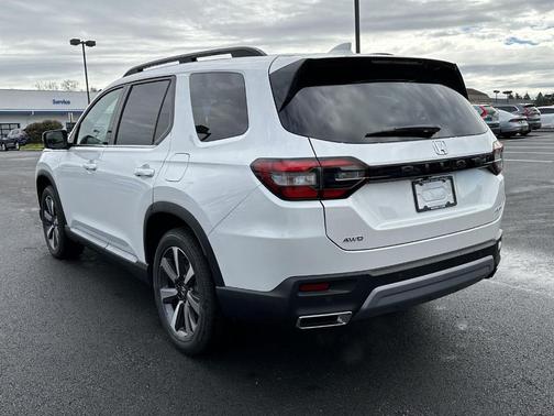 2025 Honda Pilot Elite