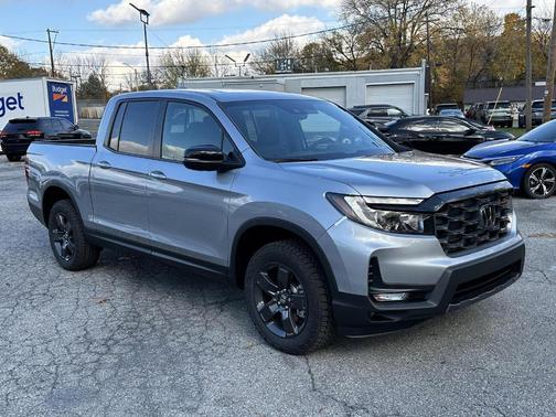 Solar Silver Metallic 2026 Honda Ridgeline TrailSport