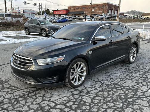 2015 Ford Taurus Limited