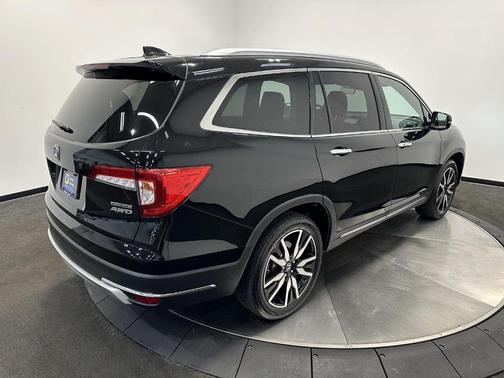 2019 Honda Pilot Touring 7-Passenger