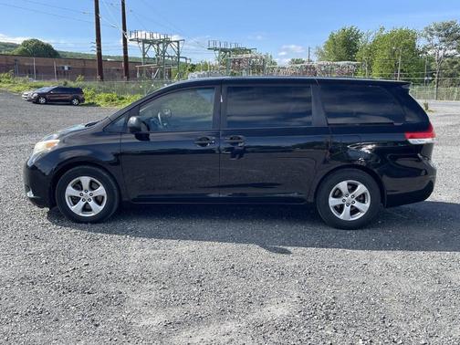 2013 Toyota Sienna Base