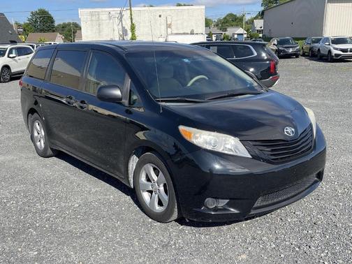 2013 Toyota Sienna Base