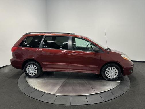 2008 Toyota Sienna LE
