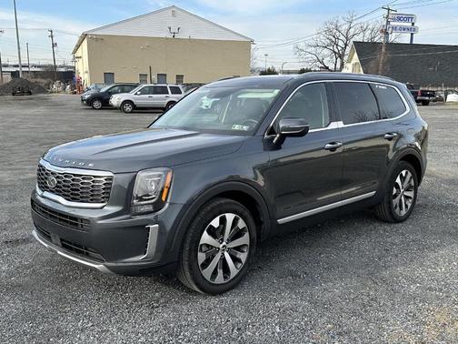 Gray 2020 Kia Telluride S