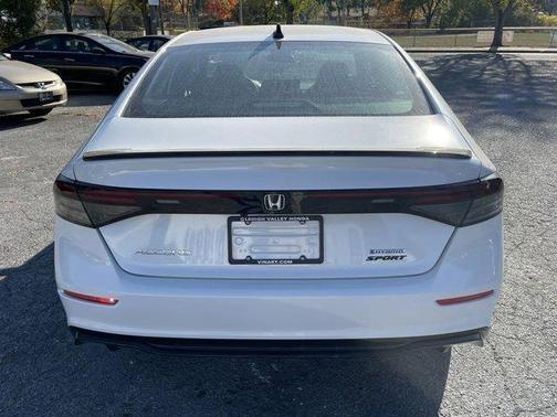 2025 Honda Accord Hybrid Sport-L