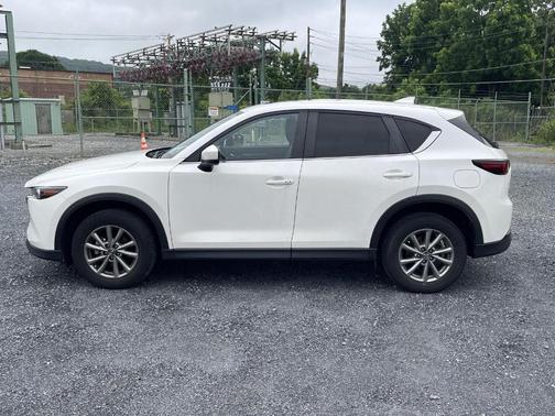 2022 Mazda CX-5 2.5 S Preferred Package