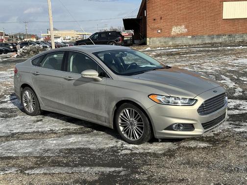 2015 Ford Fusion SE