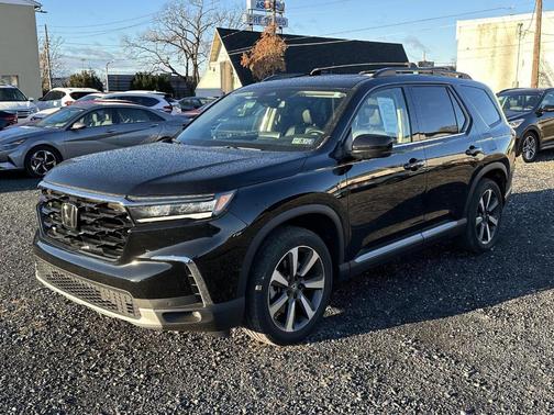 2023 Honda Pilot Touring