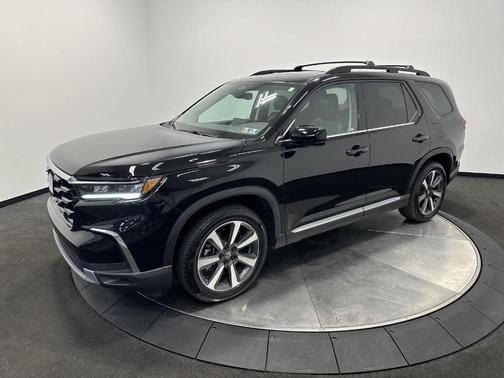 2023 Honda Pilot Touring